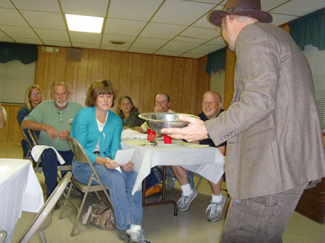 Indiana shows his students the sacred bowl of Gordita.