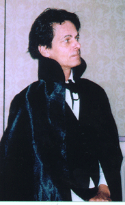 Butch Maxwell as Bela Lagrossi