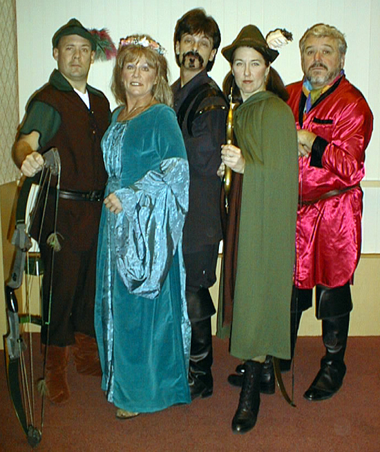 Micheal Moran as Ronin, Arlene Merryman as Marion, Butch Maxwell as the Sheriff of Nottingham, Valery Staskey as Little Jo and Gino Angelo as Will Scarlet