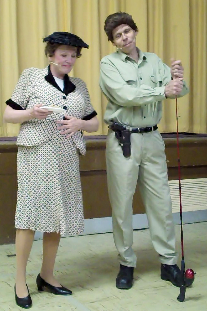 Aunt Bee discusses her pie with Andy