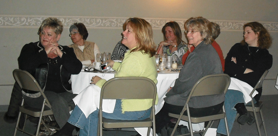 Audience Staffileno's on the River February 27, 2009